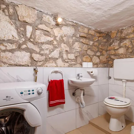 House Bozica With Sauna And Pool Hébergement de vacances