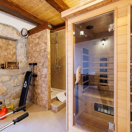 Hébergement de vacances House Bozica With Sauna And Pool *