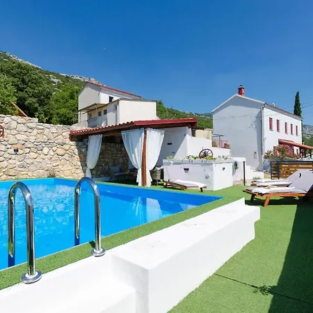 Nyaraló House Bozica With Sauna And Pool Tribalj