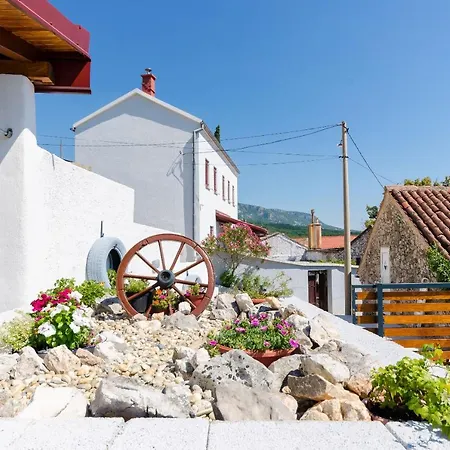 Holiday home House Bozica With Sauna And Pool *