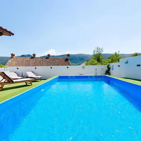 Nyaraló House Bozica With Sauna And Pool Tribalj