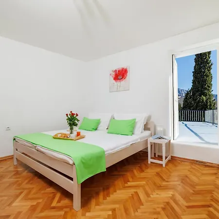 House Bozica With Sauna And Pool Tribalj