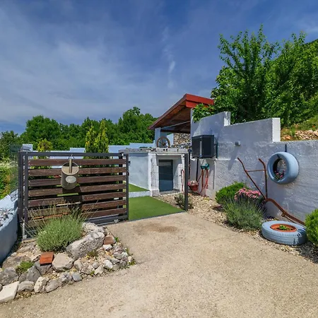 Nyaraló House Bozica With Sauna And Pool