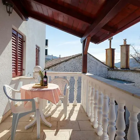 House Bozica With Sauna And Pool