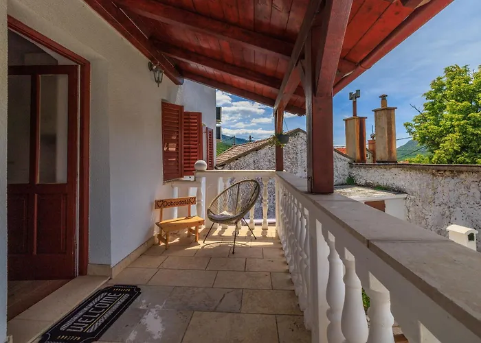 House Bozica With Sauna And Pool